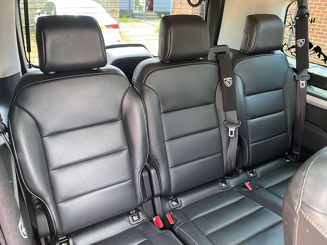 Used Peugeot Traveller