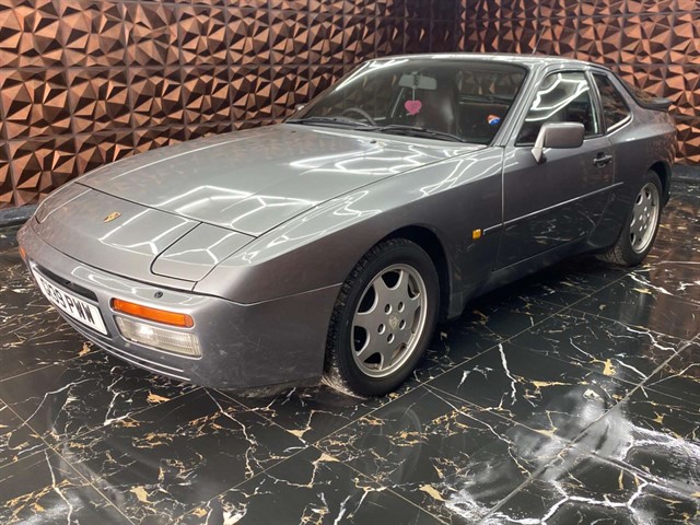 Used Porsche 944