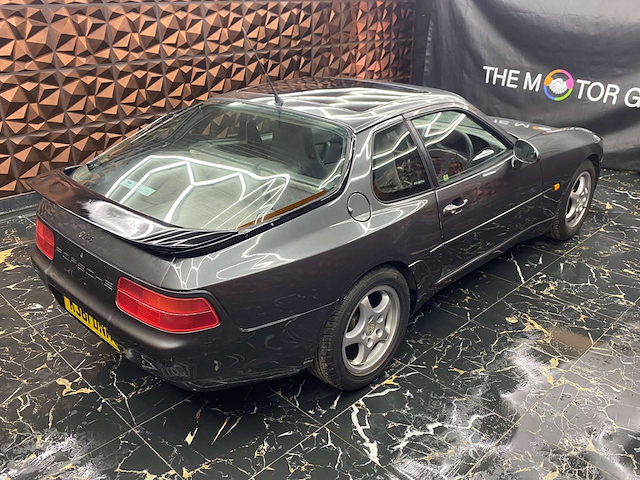 Used Porsche 968