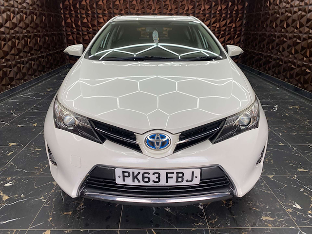 Used Toyota Auris