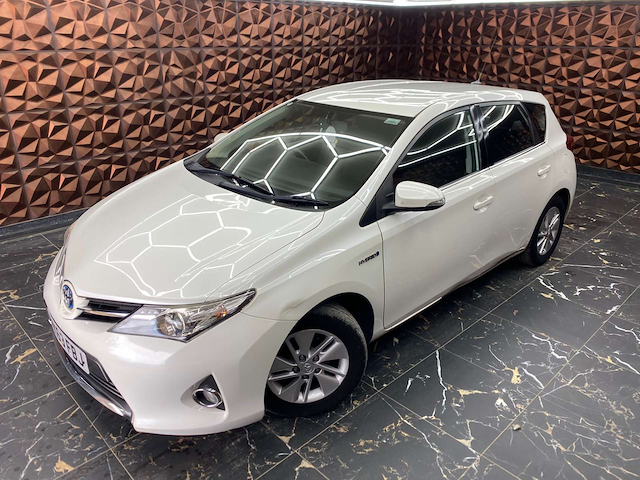 Used Toyota Auris