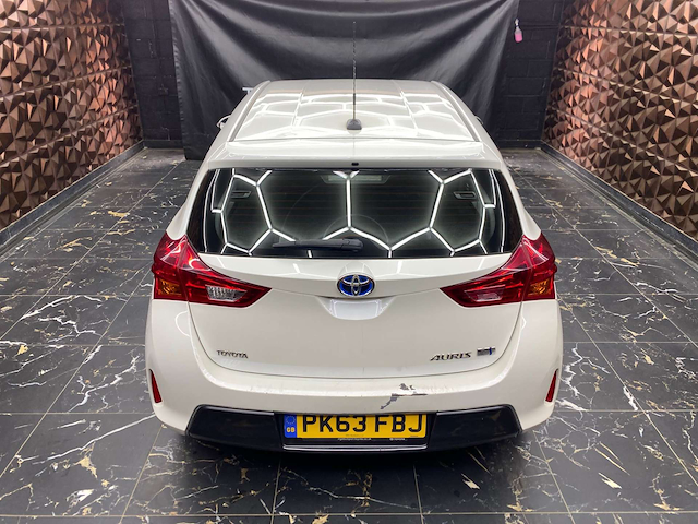 Used Toyota Auris