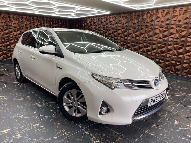Used Toyota Auris