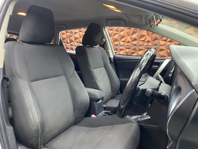 Used Toyota Auris
