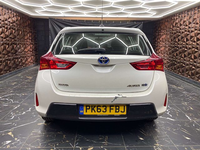 Used Toyota Auris