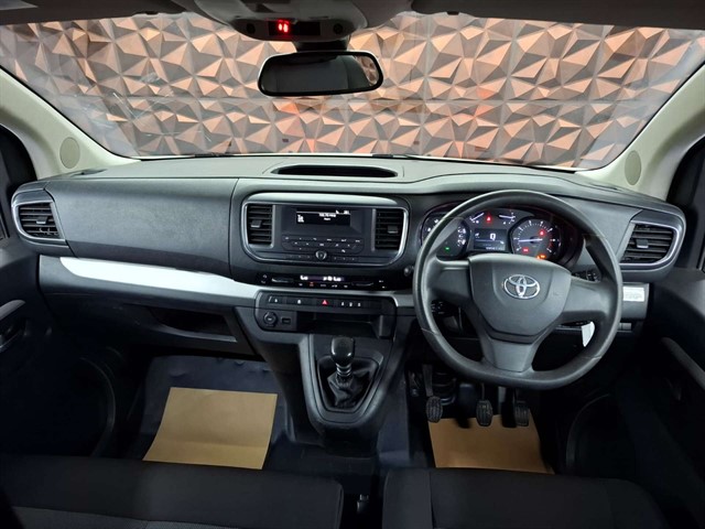 Used Toyota Verso