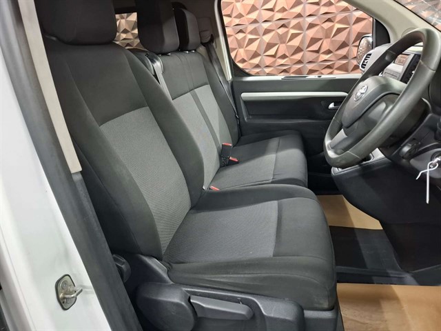 Used Toyota Verso