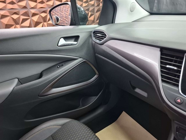 Used Vauxhall Crossland X