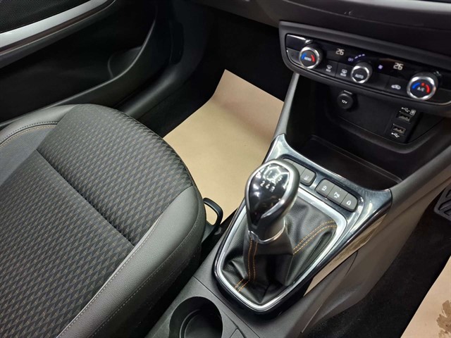 Used Vauxhall Crossland X