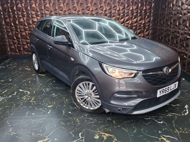 Used Vauxhall Grandland X in Wisbech, Cambridgeshire Used Vauxhall Grandland X in Wisbech, Cambridgeshire