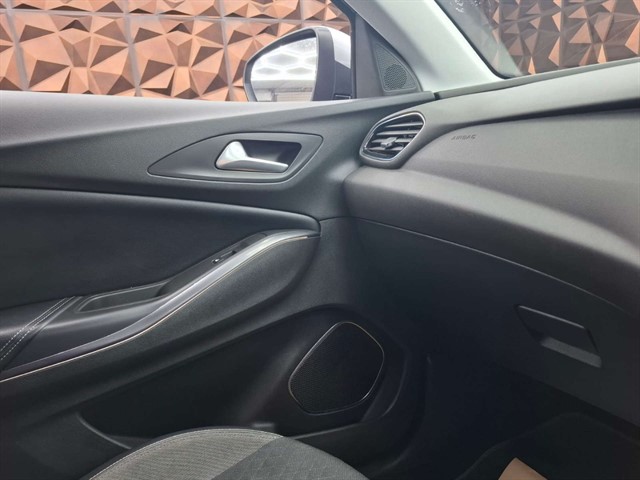 Used Vauxhall Grandland X