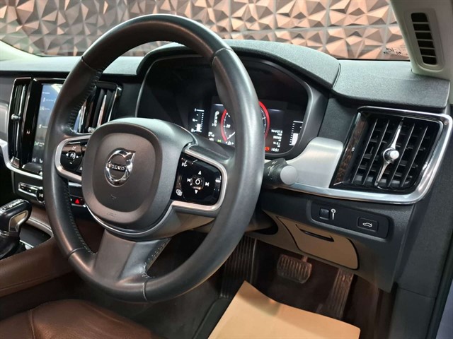 Used Volvo S90