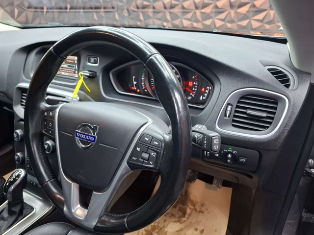 Used Volvo V40