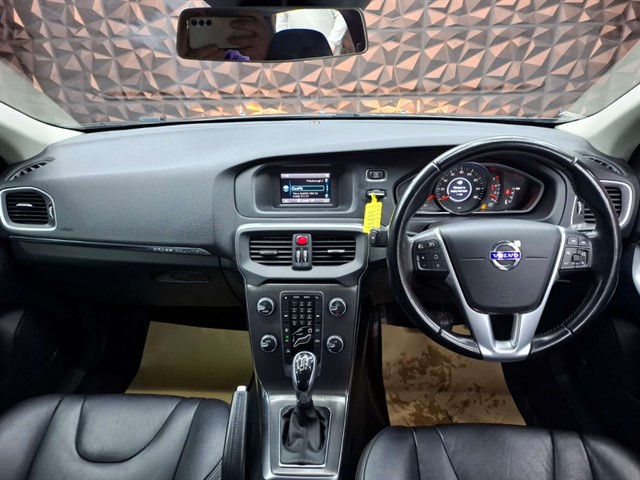 Used Volvo V40