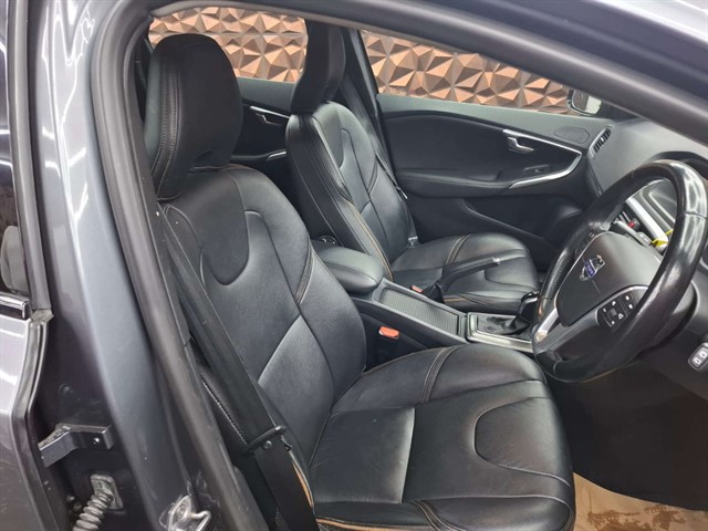 Used Volvo V40