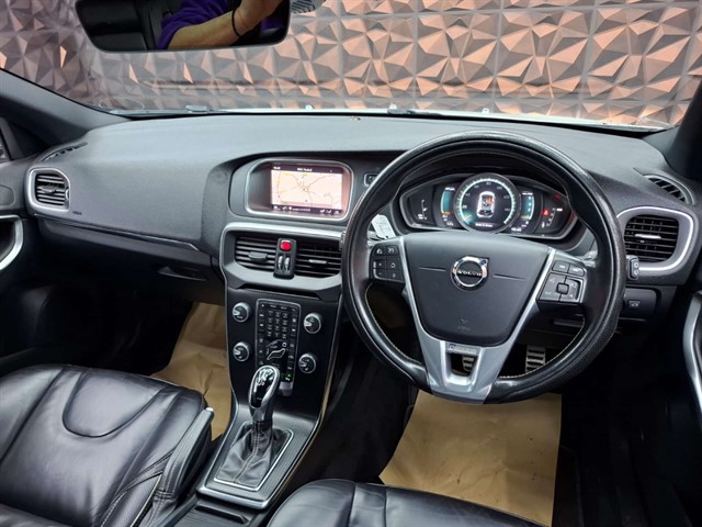 Used Volvo V40
