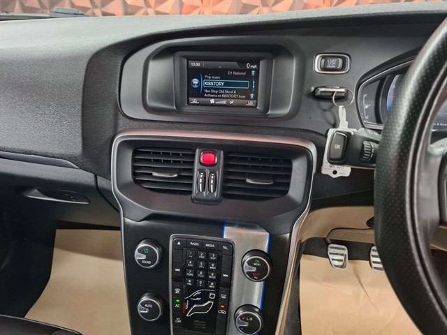 Used Volvo V40