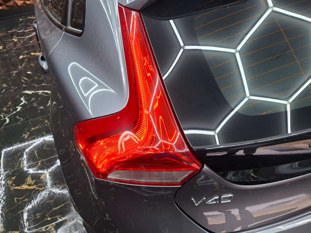 Used Volvo V40
