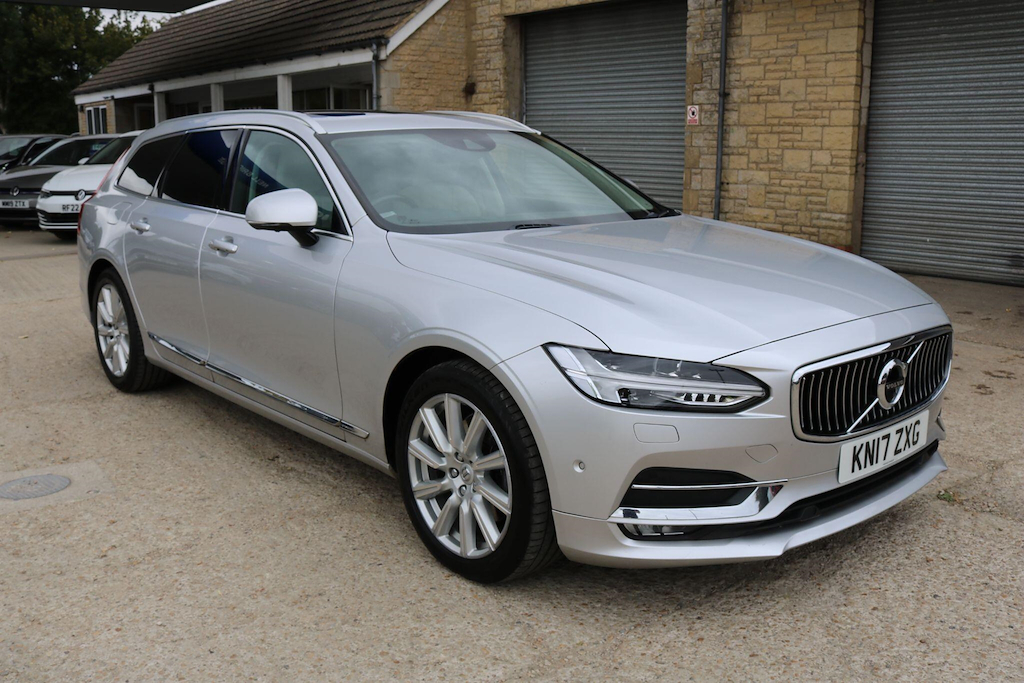 Volvo V90