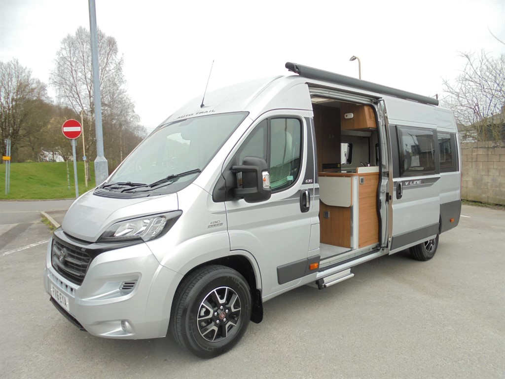2016 Autotrail V-line