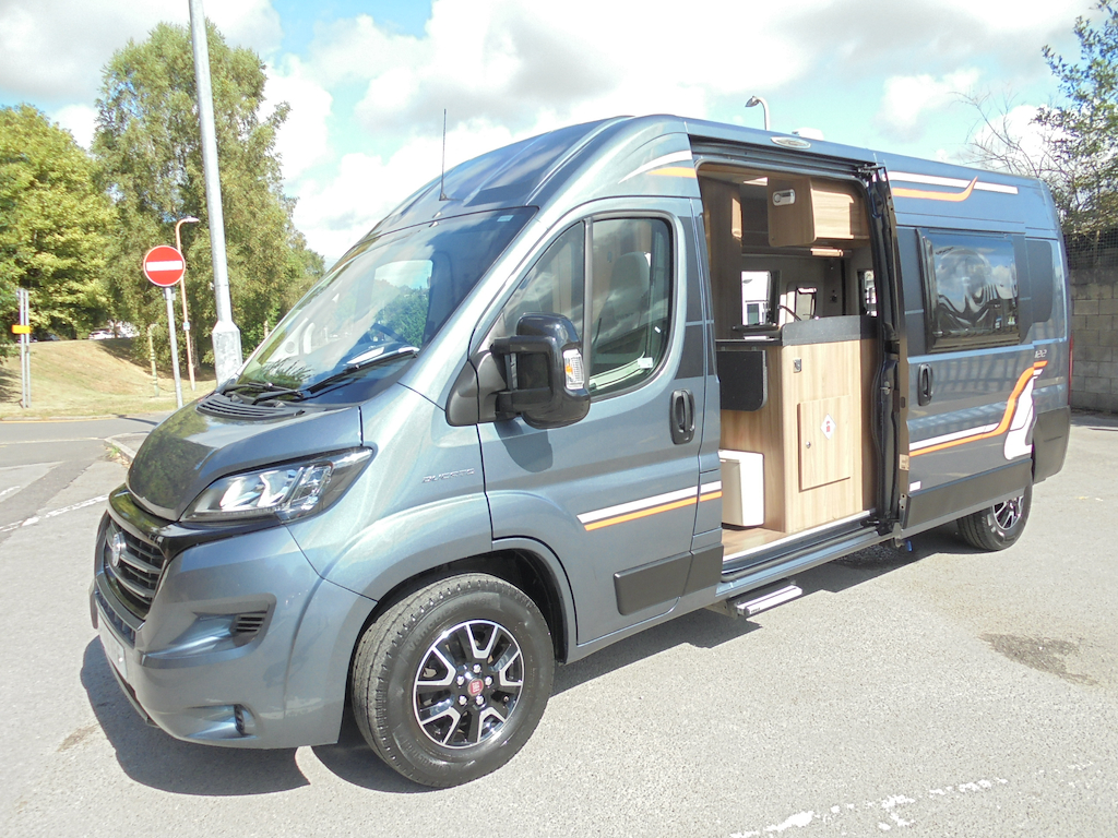 2019 Swift Select