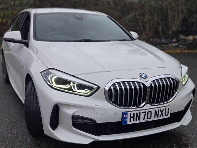 2020 BMW 1 Series 1.5 L photo