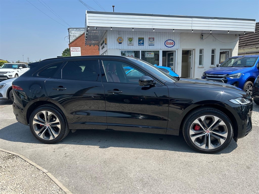 Jaguar F-Pace