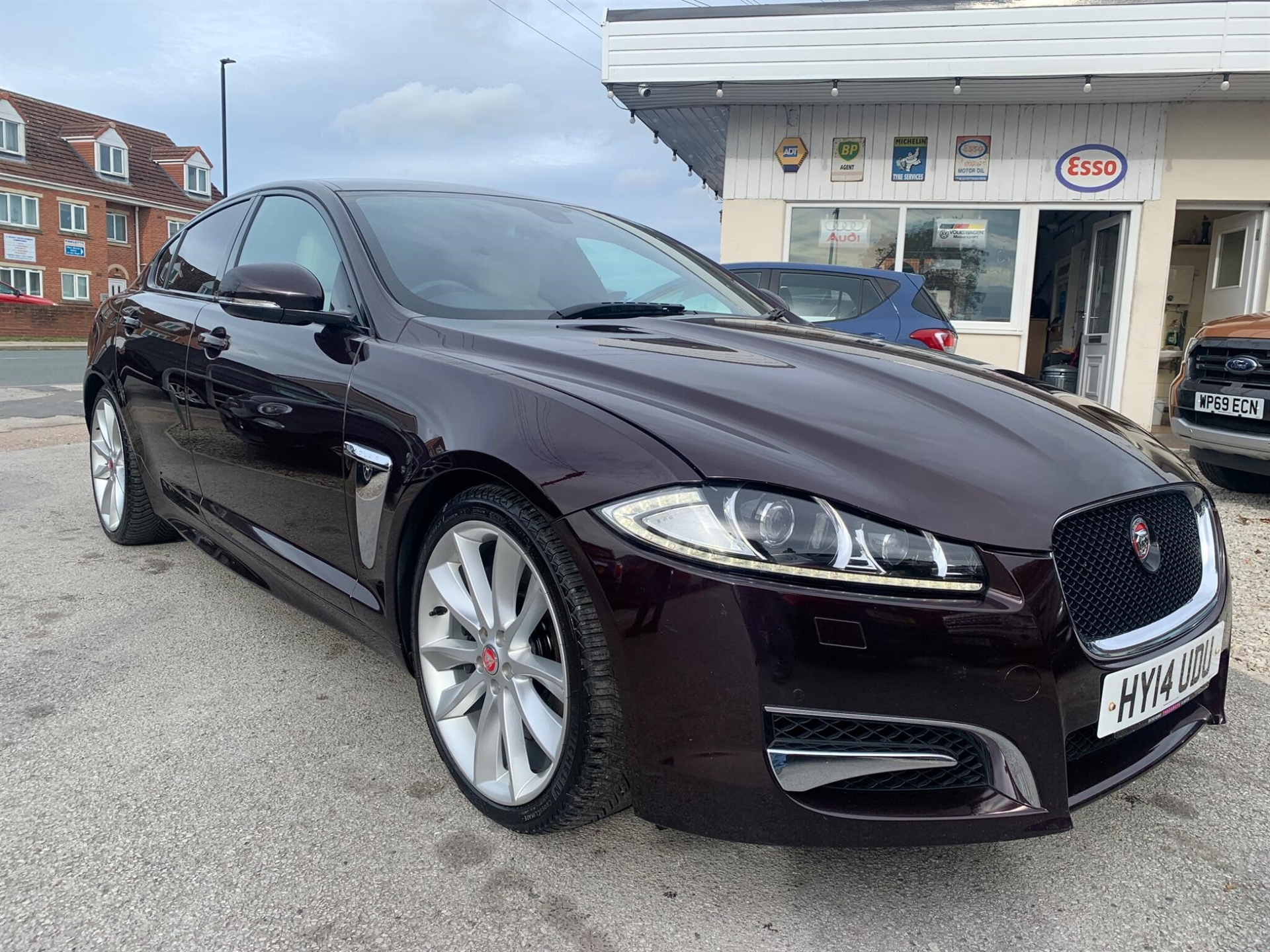 2014 Jaguar XF