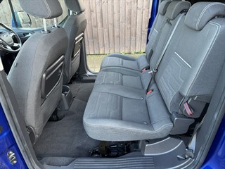 Used Ford Grand Tourneo Connect from Stow Car Company