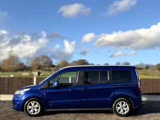 Used Ford Grand Tourneo Connect from Stow Car Company