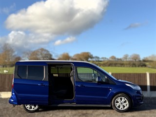Used Ford Grand Tourneo Connect from Stow Car Company