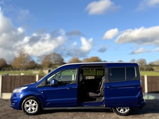 Used Ford Grand Tourneo Connect from Stow Car Company