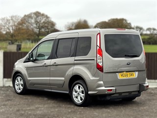 Used Ford Tourneo Connect from Stow Car Company