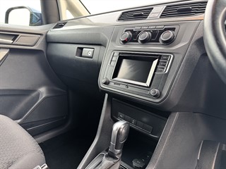 Used Volkswagen Caddy Maxi Life from Stow Car Company