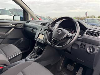 Used Volkswagen Caddy Maxi Life from Stow Car Company