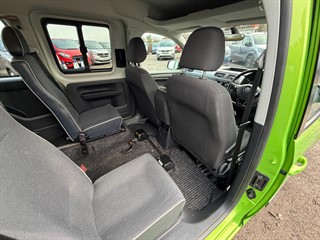 Used Volkswagen Caddy Maxi Life from Stow Car Company