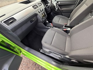 Used Volkswagen Caddy Maxi Life from Stow Car Company