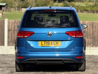 Used Volkswagen Touran from Stow Car Company