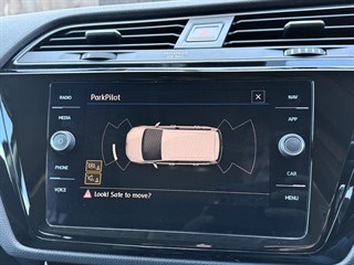 Used Volkswagen Touran from Stow Car Company