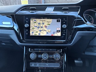 Used Volkswagen Touran from Stow Car Company