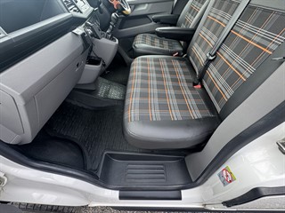 Used Volkswagen Transporter from Stow Car Company