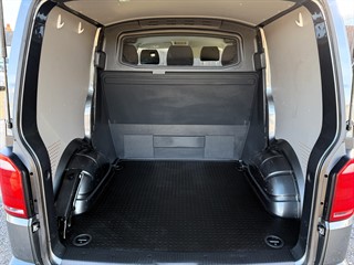 Used Volkswagen Transporter from Stow Car Company