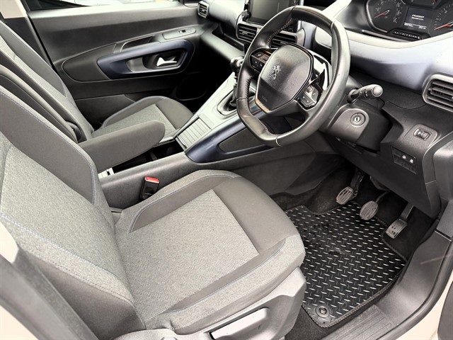 Used Peugeot Rifter