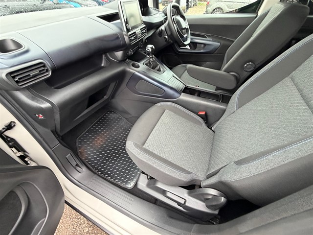 Used Peugeot Rifter