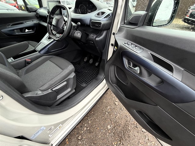 Used Peugeot Rifter
