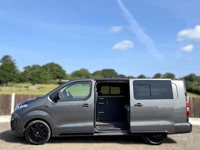 Used Vauxhall Vivaro in Chelmsford, Essex