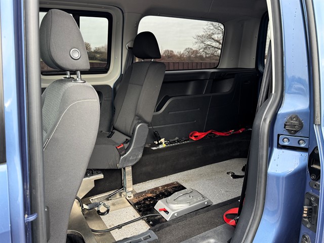 Used Volkswagen Caddy Maxi Life