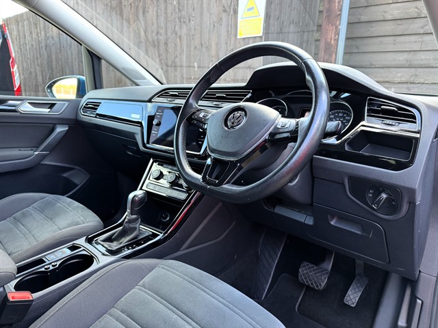 Used Volkswagen Touran