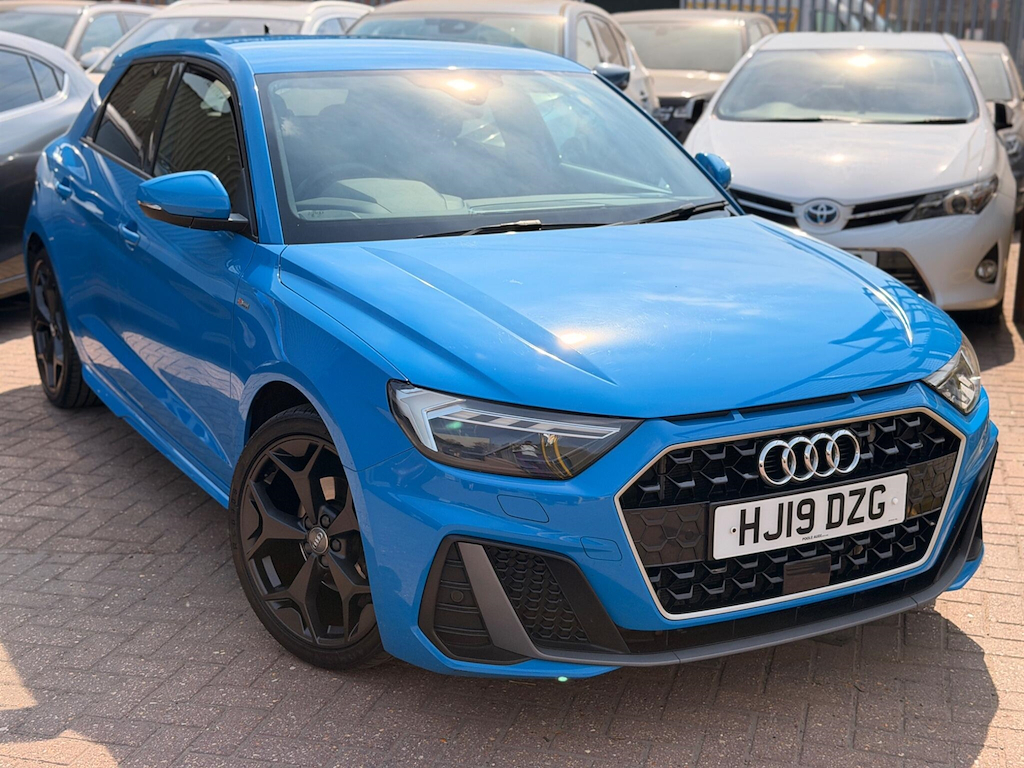 Audi A1