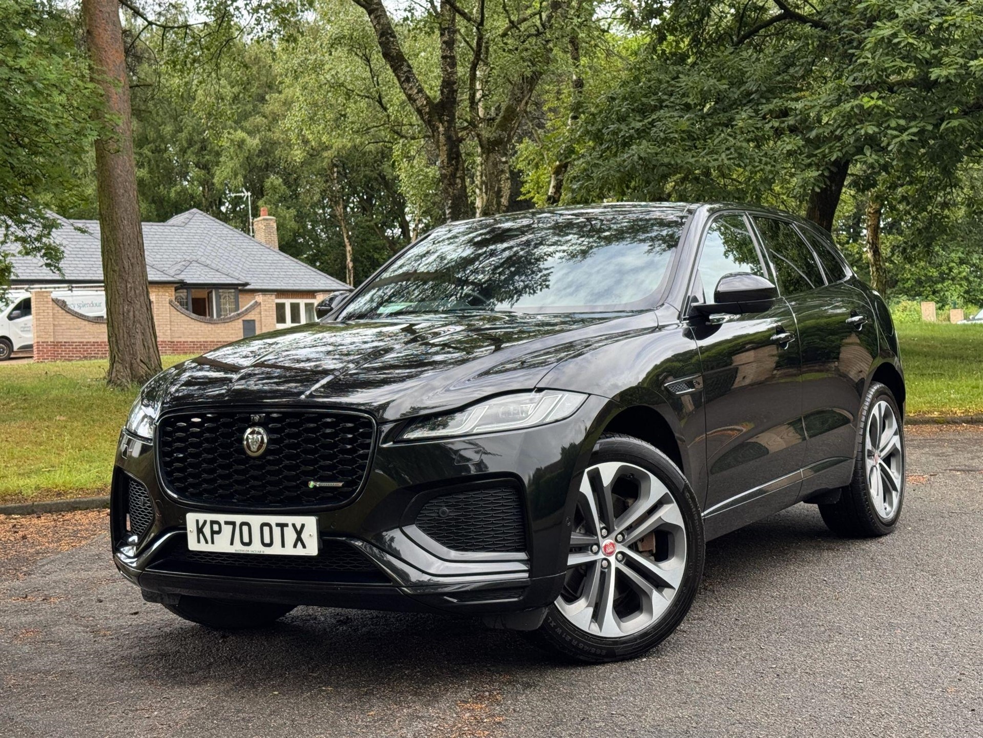 2021 Jaguar F-Pace thumbnail 20